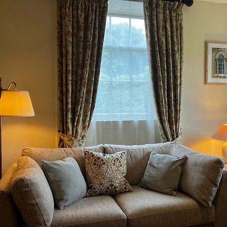 Plas Yn Yale With Mountain Views From All Windows Wrexham Kültér fotó