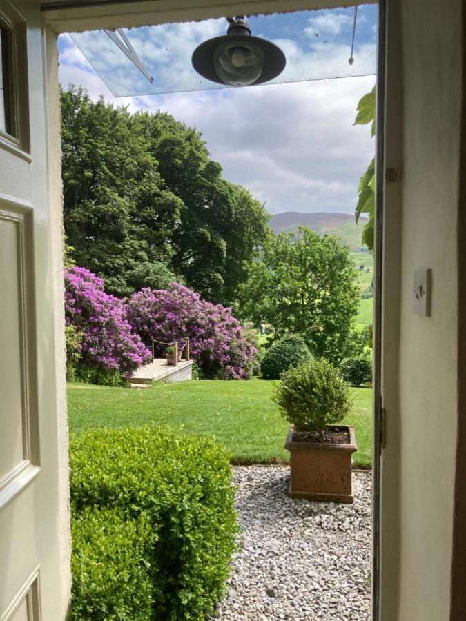 Plas Yn Yale With Mountain Views From All Windows Wrexham Kültér fotó